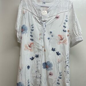 Floral Embroidered White Top